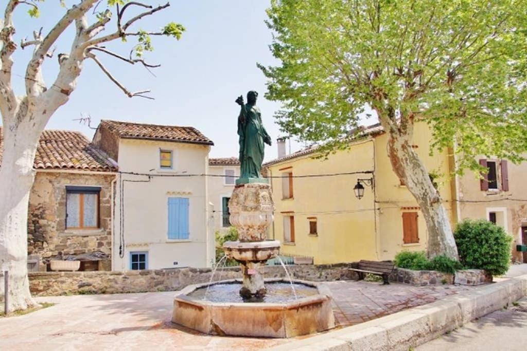 Joli Loft Dans Village Pittoresque Peret Bagian luar foto